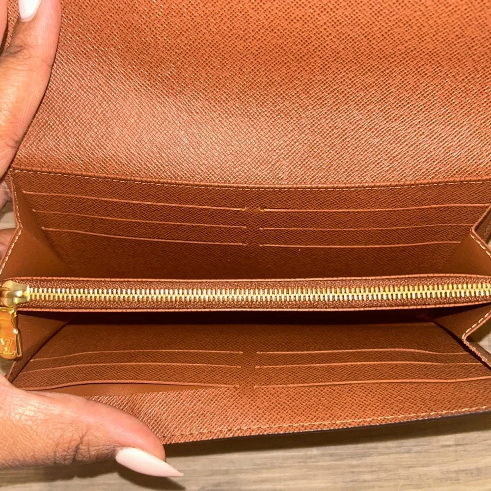 Louis Vuitton Monogram Sarah‎ Wallet